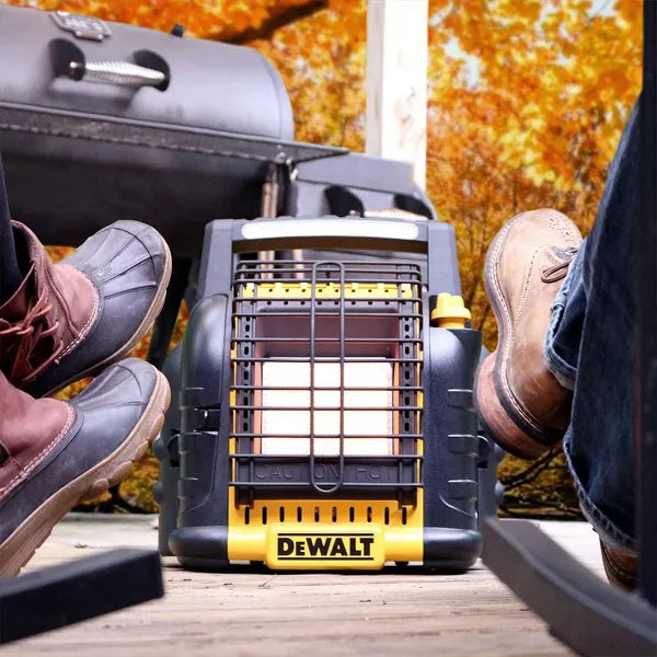 DEWALT 12 000 BTU Cordless Portable Propane Radiant Heater