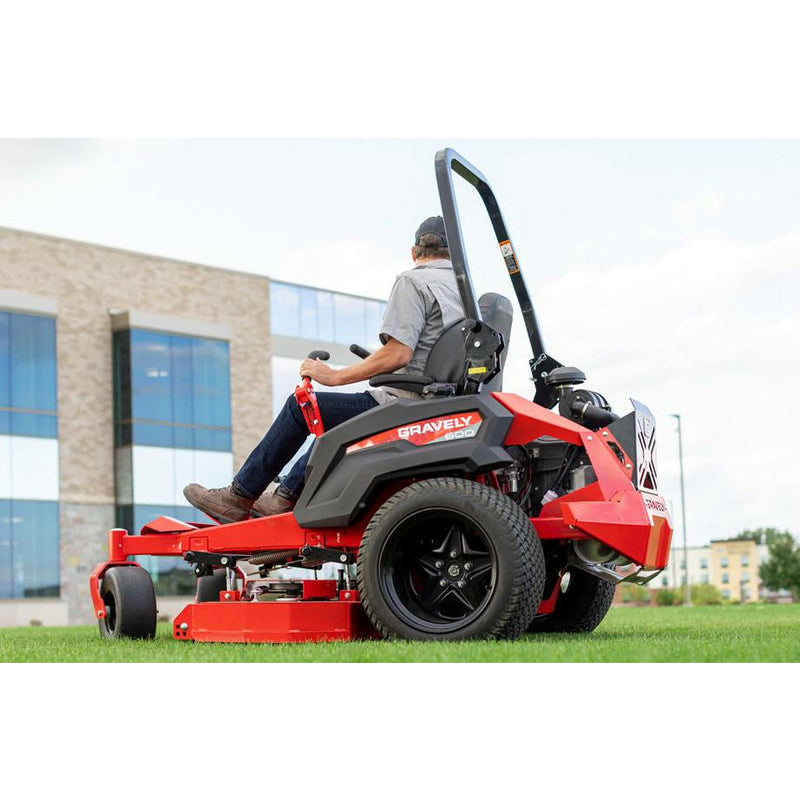 Gravely Pro-Turn 600 Commercial Mower